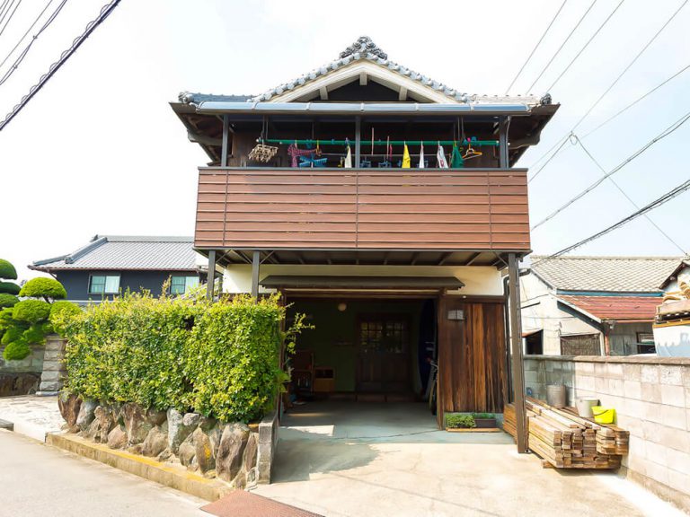 趣味のサーフィンと西海岸カフェ風の家 | 大阪で古民家リノベーションをするならバルジ建築設計室